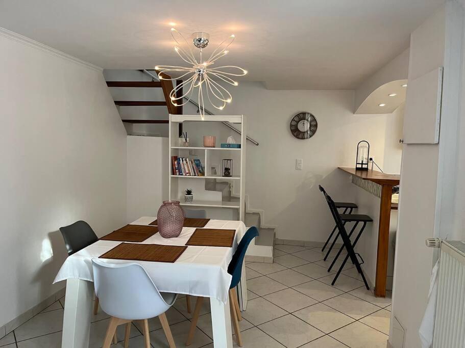 Petite Maison De Ville Au Calme Brie-Comte-Robert Dış mekan fotoğraf